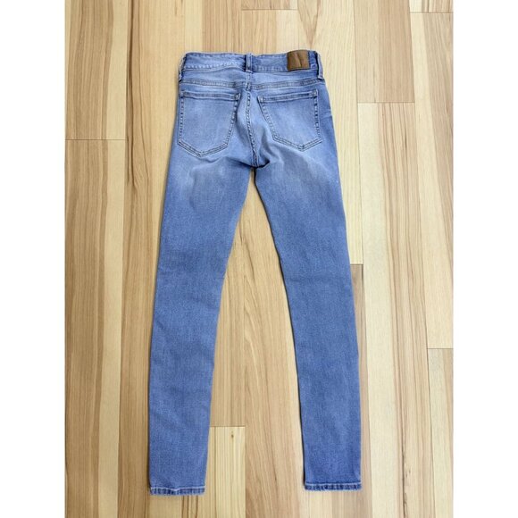 Aeropostale Low Rise Jegging 0 Stretch Light Wash Distressed Denim - Picture 4 of 4